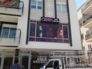 Kuaför Tabelası
